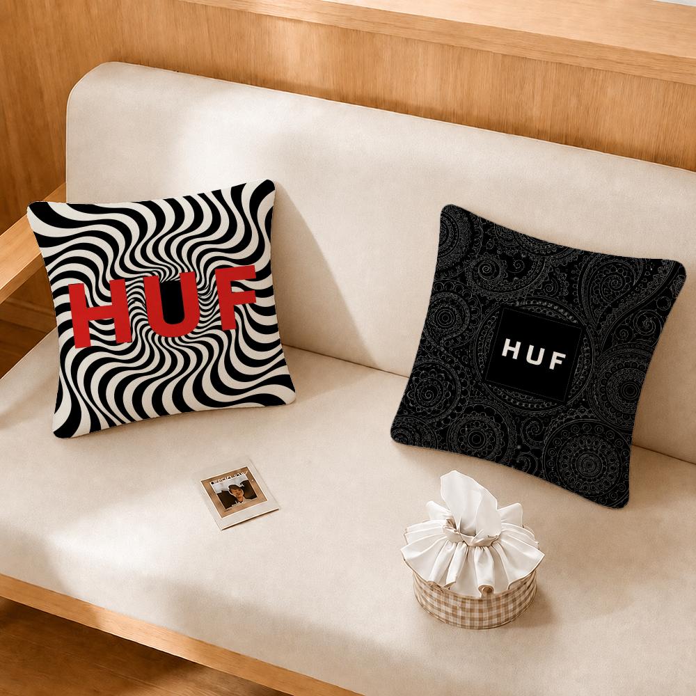 스트리트웨어 브랜드 HUF 쿠션 커버 부드러운 플러시  - Streetwear Brand Home Decor 리뷰 및 가격